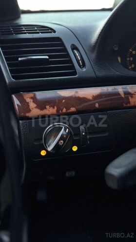 Mercedes E 220 d 2006, 321,000 km - 2.2 л - Sumqayıt