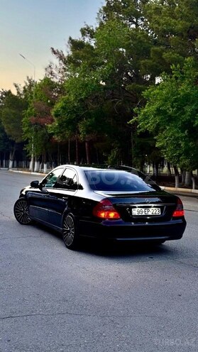 Mercedes E 220 d 2006, 321,000 km - 2.2 л - Sumqayıt