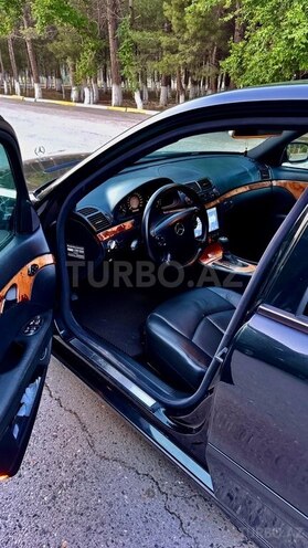 Mercedes E 220 d 2006, 321,000 km - 2.2 л - Sumqayıt