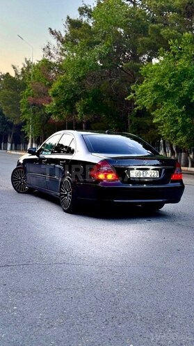 Mercedes E 220 d 2006, 321,000 km - 2.2 л - Sumqayıt