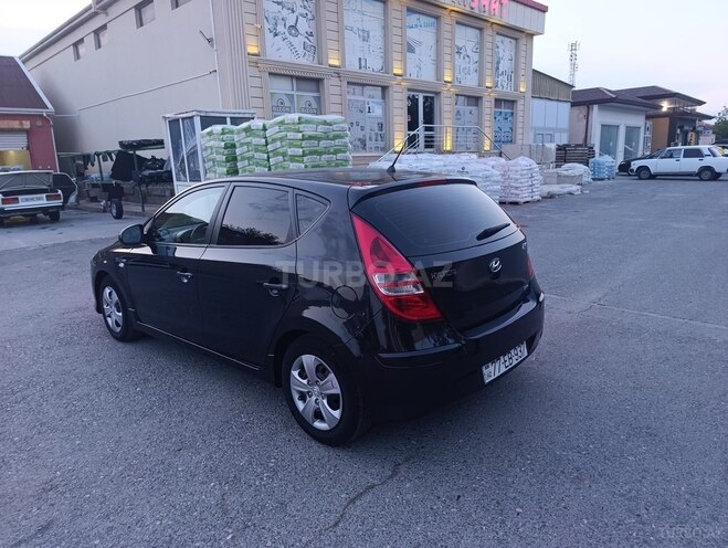 Hyundai i30 2010, 186,000 km - 1.4 l - Şirvan