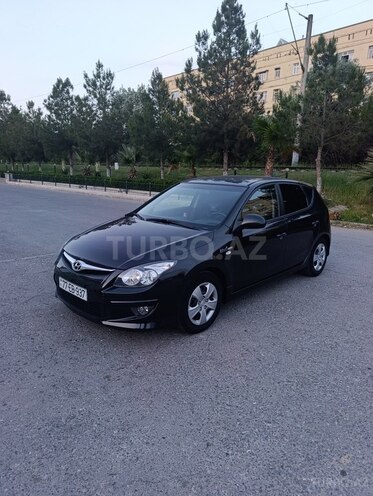 Hyundai i30 2010, 186,000 km - 1.4 l - Şirvan