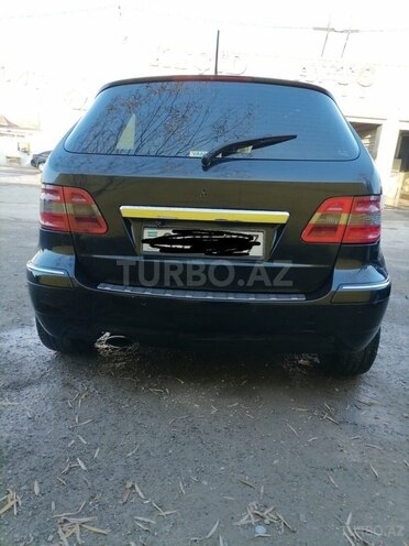Mercedes B 200 2011, 385,000 km - 1.8 l - Bakı