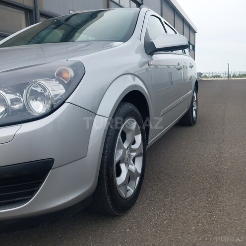 Opel Astra 2005, 332,145 km - 1.4 l - Tovuz