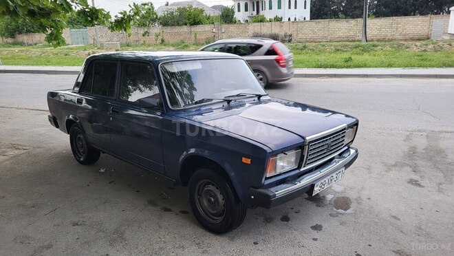 LADA (VAZ) 2107 2009, 137,000 km - 1.6 l - Bakı