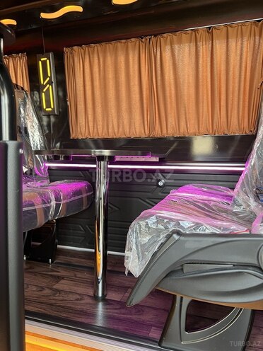 Mercedes Sprinter 516 2017, 36,000 km - 2.2 l - Bakı
