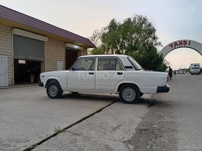 LADA (VAZ) 2107 2004, 88,000 km - 1.7 l - Sabirabad