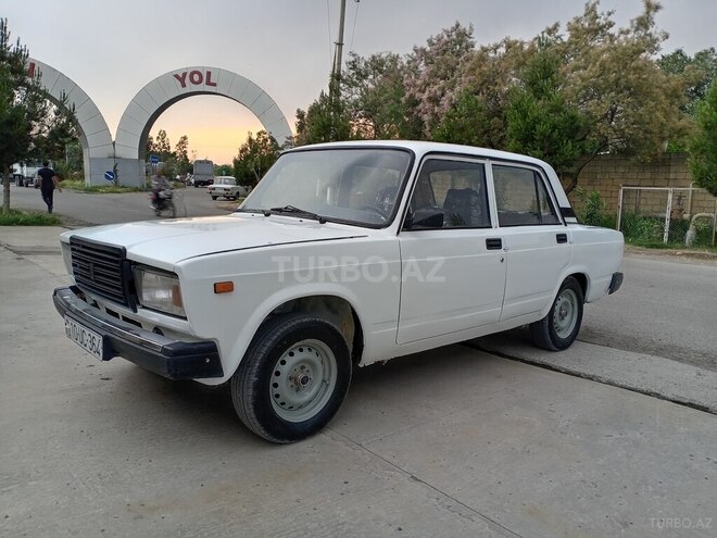 LADA (VAZ) 2107 2004, 88,000 km - 1.7 l - Sabirabad
