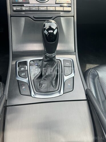Hyundai Grandeur-13