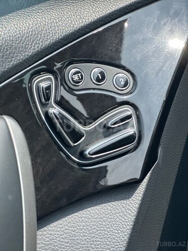 Hyundai Grandeur-11