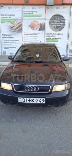 Audi A4 1997, 290,000 km - 1.8 l - Bakı