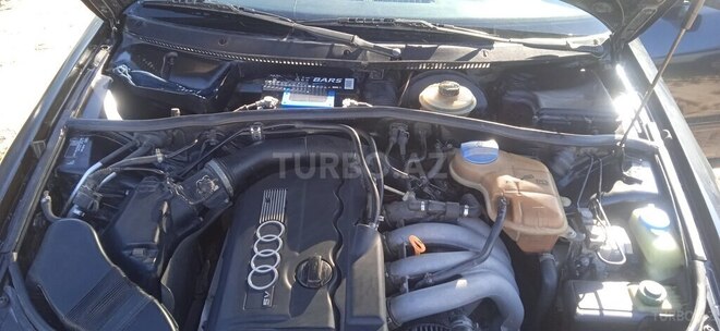 Audi A4 1997, 290,000 km - 1.8 l - Bakı