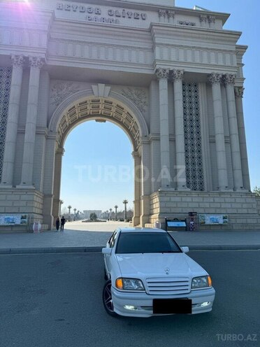 Mercedes C 200 1999, 291,000 km - 2.0 l - Gəncə