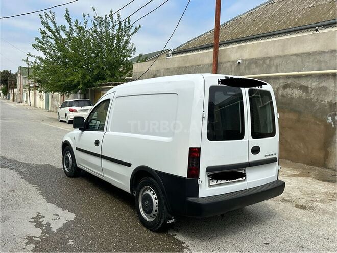 Opel Combo-11