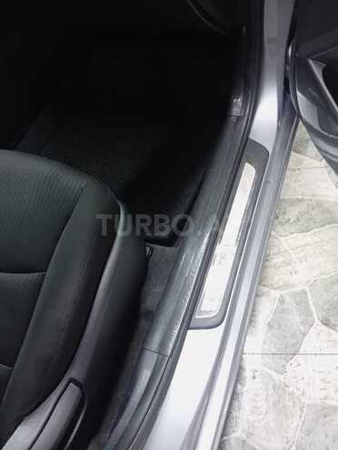 Hyundai Elantra 2015, 150,000 km - 1.8 l - Bakı