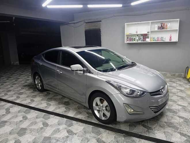 Hyundai Elantra 2015, 150,000 km - 1.8 l - Bakı
