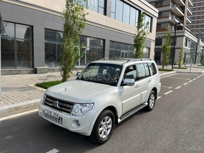 Mitsubishi Pajero 2011, 250,000 km - 3.5 l - Bakı