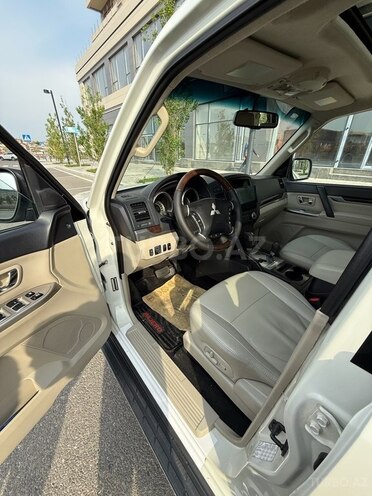 Mitsubishi Pajero 2011, 250,000 km - 3.5 l - Bakı