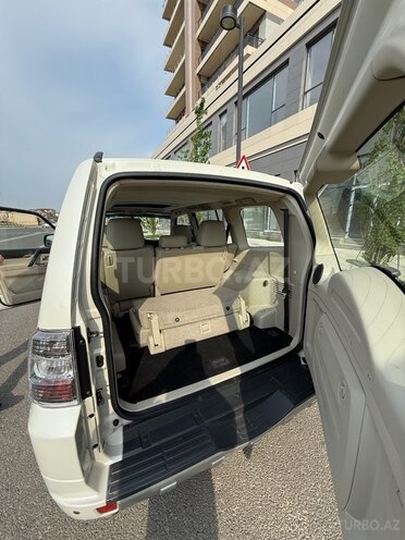 Mitsubishi Pajero 2011, 250,000 km - 3.5 l - Bakı