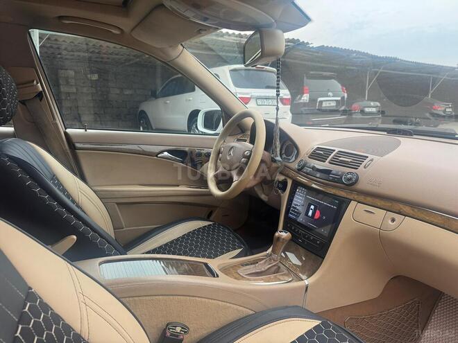 Mercedes E 350 2006, 232,000 km - 3.5 l - Bakı