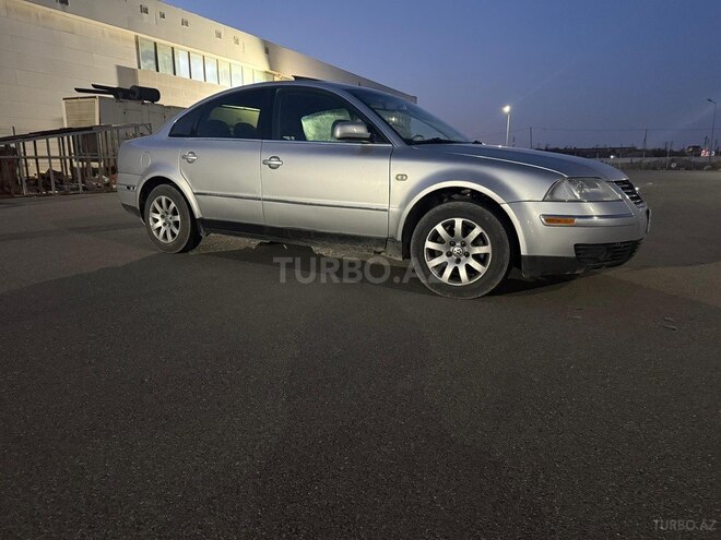 Volkswagen Passat 2003, 266,666 km - 1.8 l - Bakı