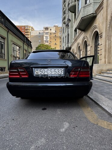 Mercedes E 280 1999, 455,000 km - 2.8 l - Bakı