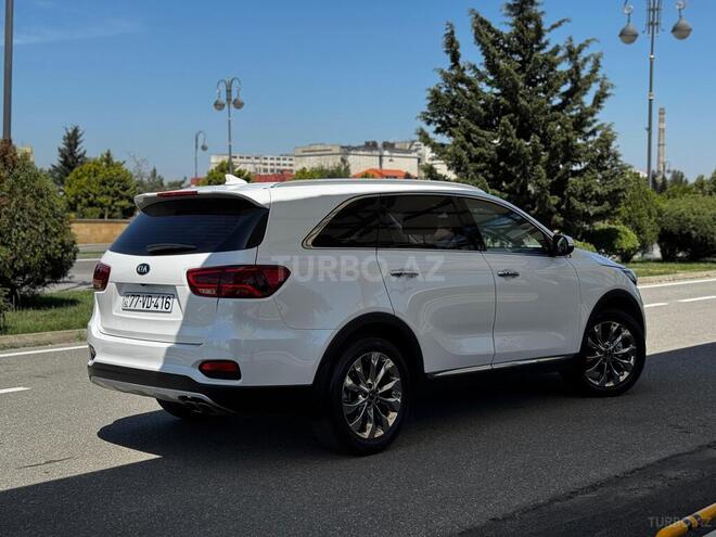 Kia Sorento-4
