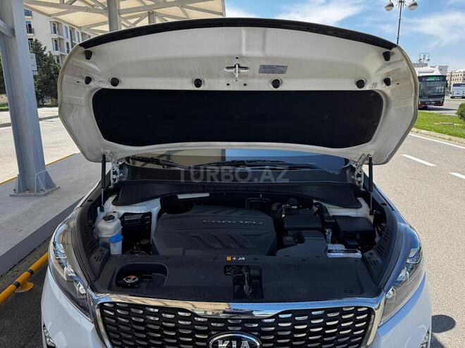 Kia Sorento-17