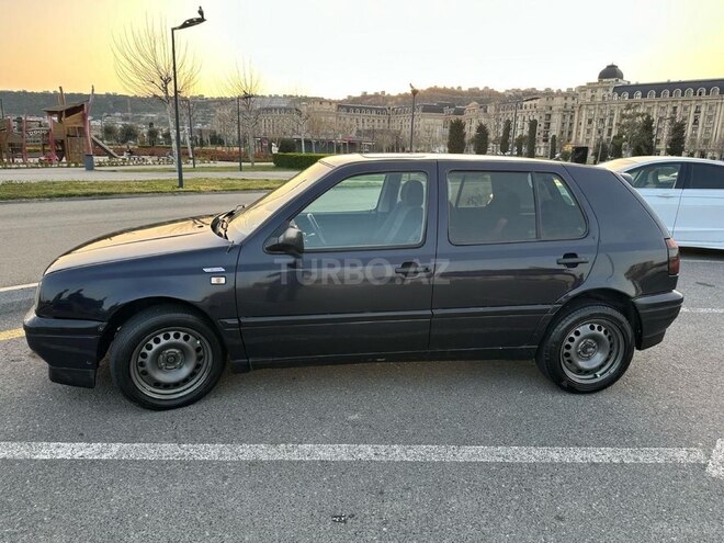 Volkswagen Golf 1994, 250,000 km - 2.0 л - Bakı