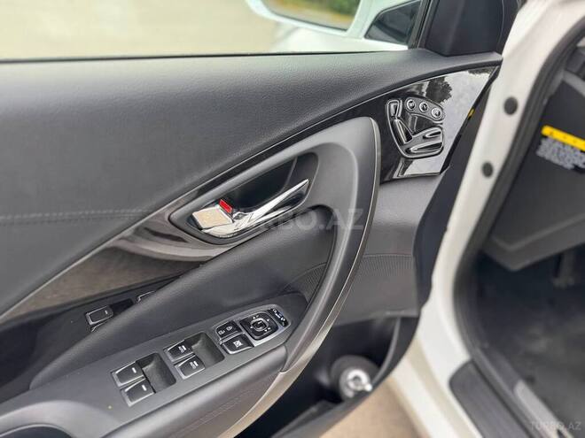 Hyundai Grandeur 2015, 220,000 km - 2.2 l - Bakı