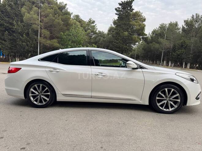 Hyundai Grandeur 2015, 220,000 km - 2.2 l - Bakı