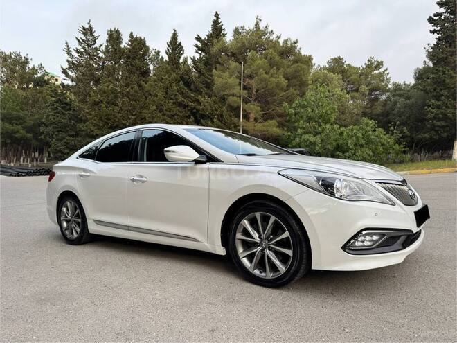 Hyundai Grandeur 2015, 220,000 km - 2.2 l - Bakı