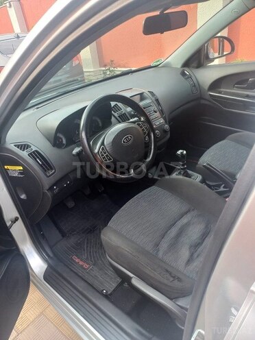 Kia Ceed 2008, 266,556 km - 1.6 л - Bakı