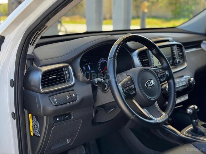 Kia Sorento-10