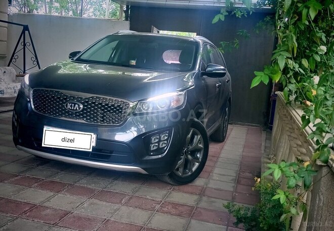 Kia Sorento 2015, 183,210 km - 2.0 l - Salyan