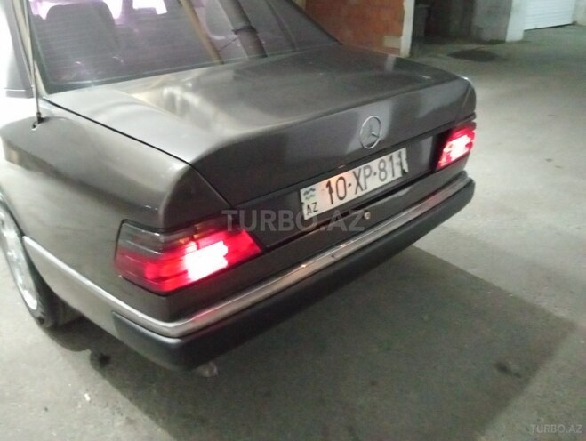 Mercedes E 200 1992, 310,000 km - 2.0 l - Bakı
