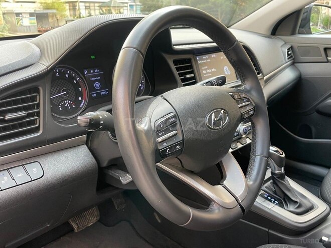 Hyundai Elantra 2019, 114,263 km - 2.0 l - Bakı