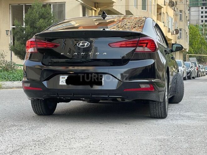 Hyundai Elantra 2019, 114,263 km - 2.0 l - Bakı