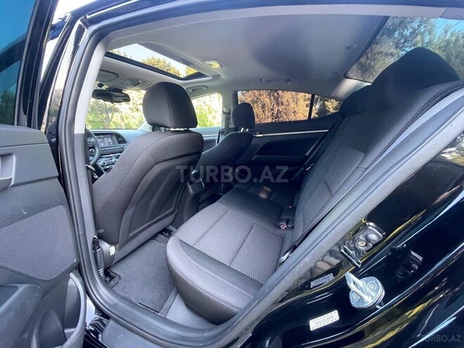 Hyundai Elantra 2019, 114,263 km - 2.0 l - Bakı