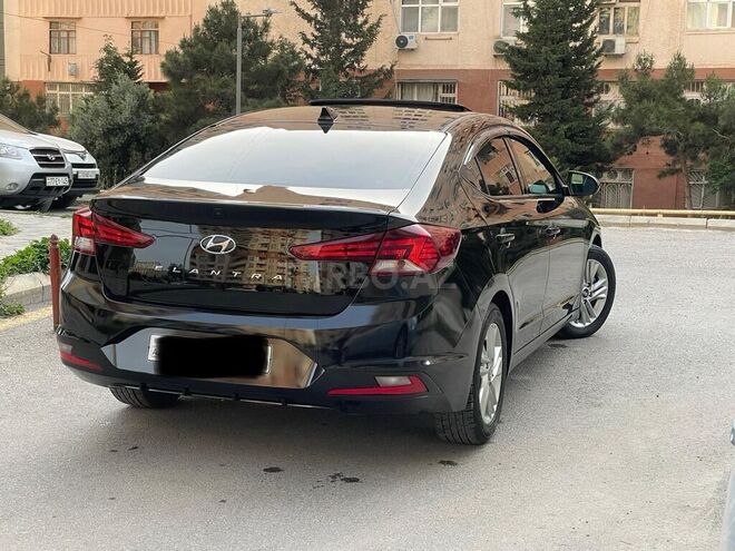Hyundai Elantra 2019, 114,263 km - 2.0 l - Bakı