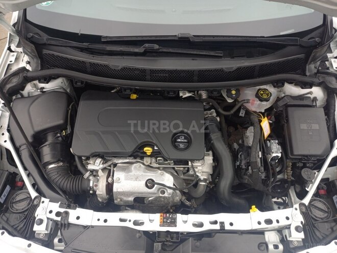 Opel Astra 2018, 210,000 km - 1.6 l - Bakı