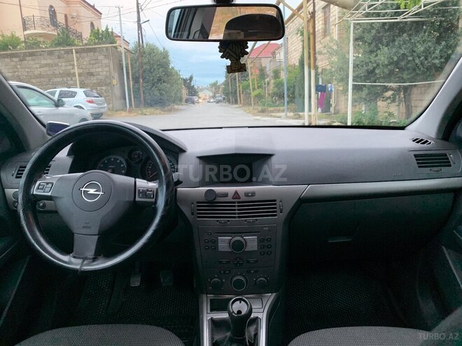Opel Astra 2006, 250,000 km - 1.4 l - Bakı