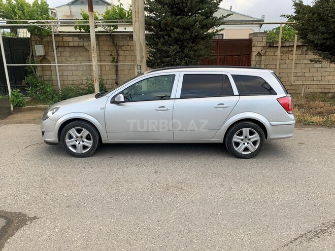 Opel Astra 2006, 250,000 km - 1.4 l - Bakı