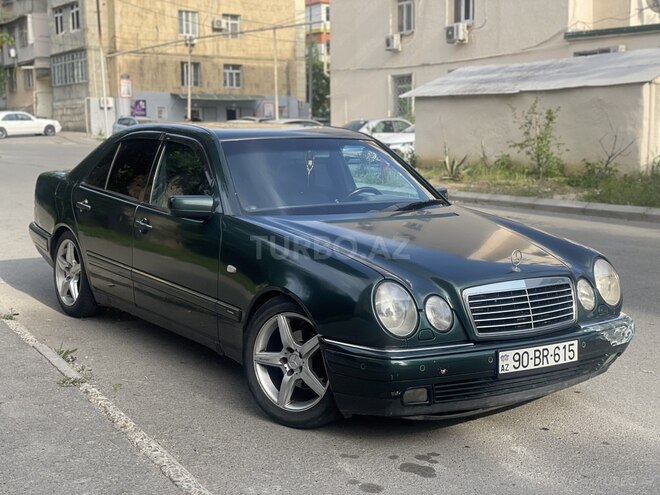 Mercedes E 240 1997, 317,445 km - 2.4 l - Bakı