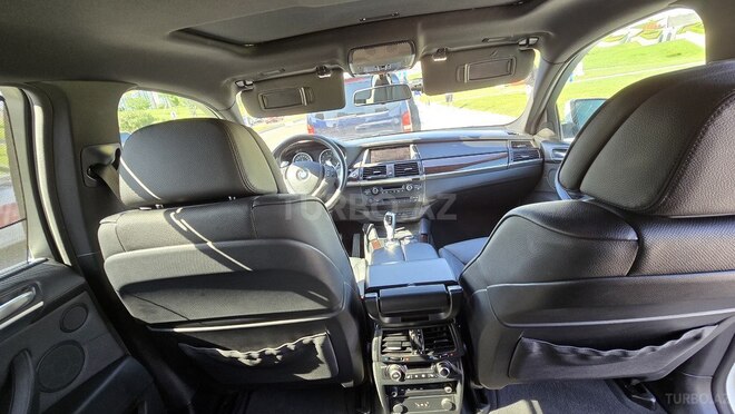 BMW X6-5