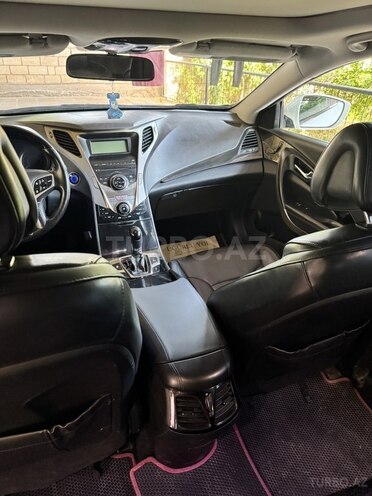 Hyundai Grandeur 2012, 156,301 km - 2.4 л - Şirvan
