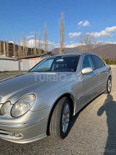 Mercedes E 320 2002, 274,124 km - 3.2 l - Şəki