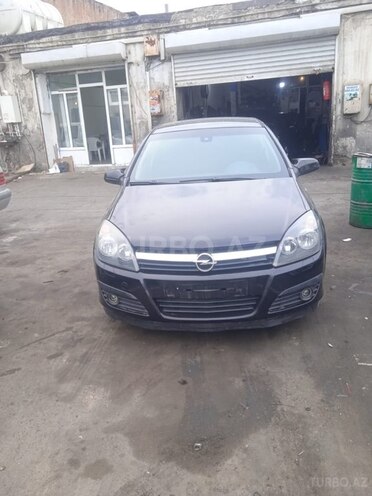 Opel Astra 2006, 360,000 km - 1.4 l - Bakı