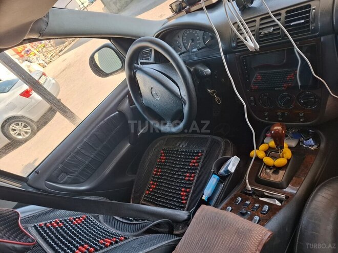 Mercedes ML 270 4MATIC 2001, 348,000 km - 2.7 l - Bakı