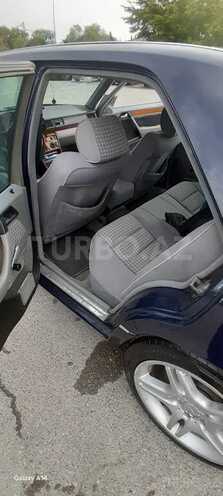 Mercedes E 250 1993, 333,000 km - 2.5 l - Sumqayıt